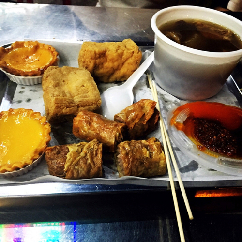 3 mon vat duong pho danh cho khach du lich o sai gon 2