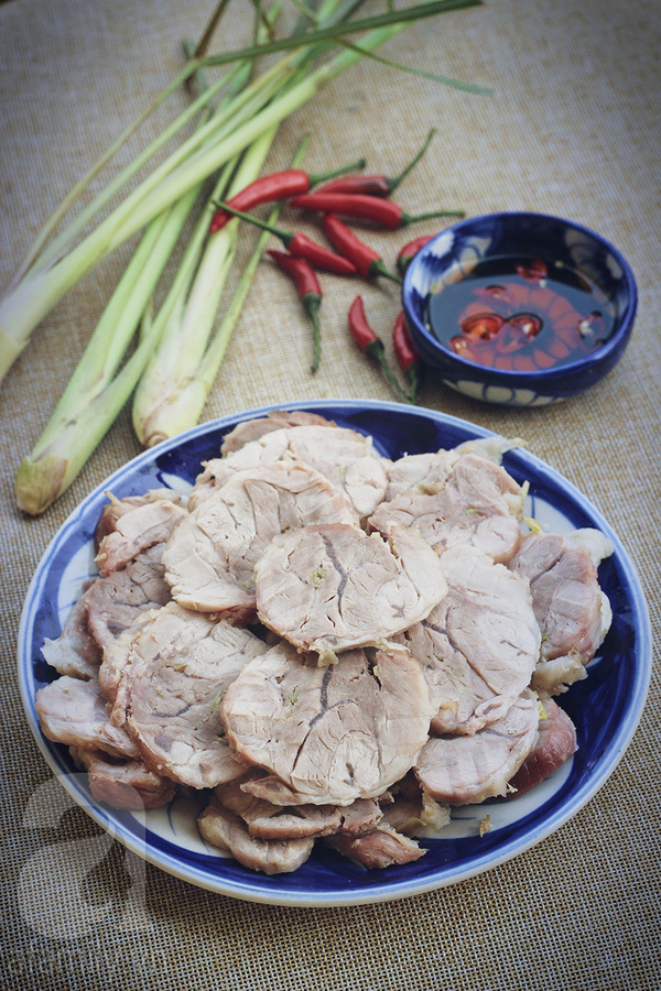 335 cach luoc thit bap chan gio kieu moi ngon mien che 1