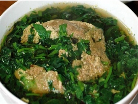 Canh cua rau đay ngon mát cho bữa cơm hè