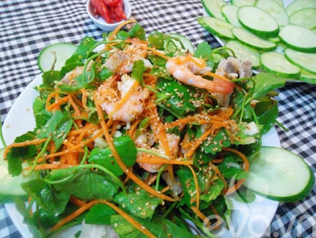 Nộm rau má tôm thịt ngon mát